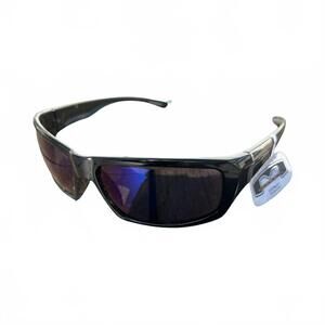 NEW MOUNTAIN SHADES men's tigershark hydroglare polarized sunglasses in black